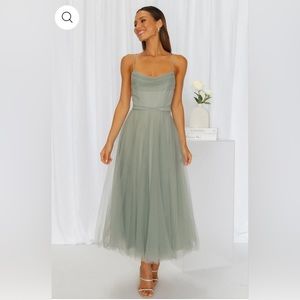 Signal My Way Midi Dress Sage